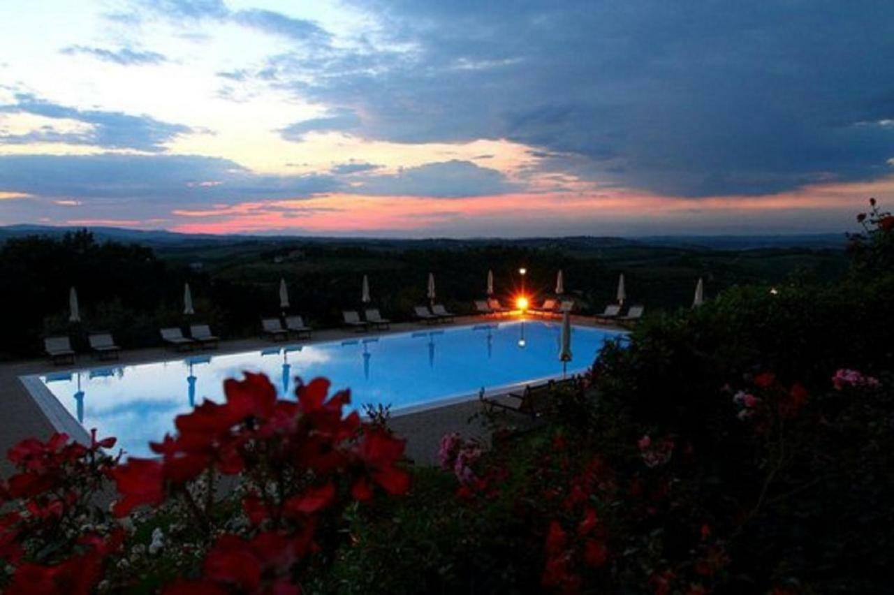 Castello Di Fulignano Ranuccio10 Superior Apartment 圣吉米纳诺 外观 照片